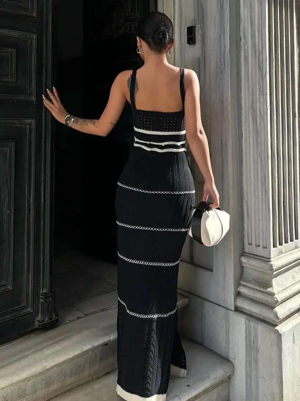 Striped Elegant Knit Crochet Dress Women 2025 Summer Beach Vacation Sleeveless Backless Long Female V Neck Sexy Dresses