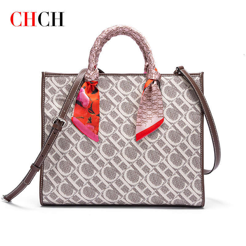 CHCH Practical Premium Trendy Letter Design Women's Handbag Large Capacity Shoulder Bag