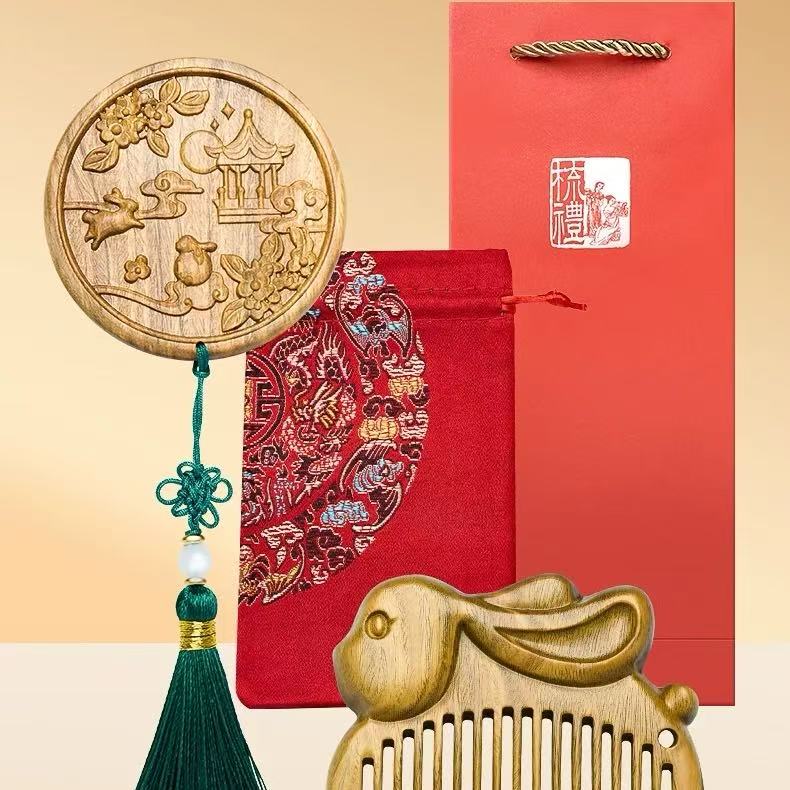 Traditional Asian-Inspired Beauty Tools Jade Rabbit Dual Function Combination of Brush and Reflection X250928