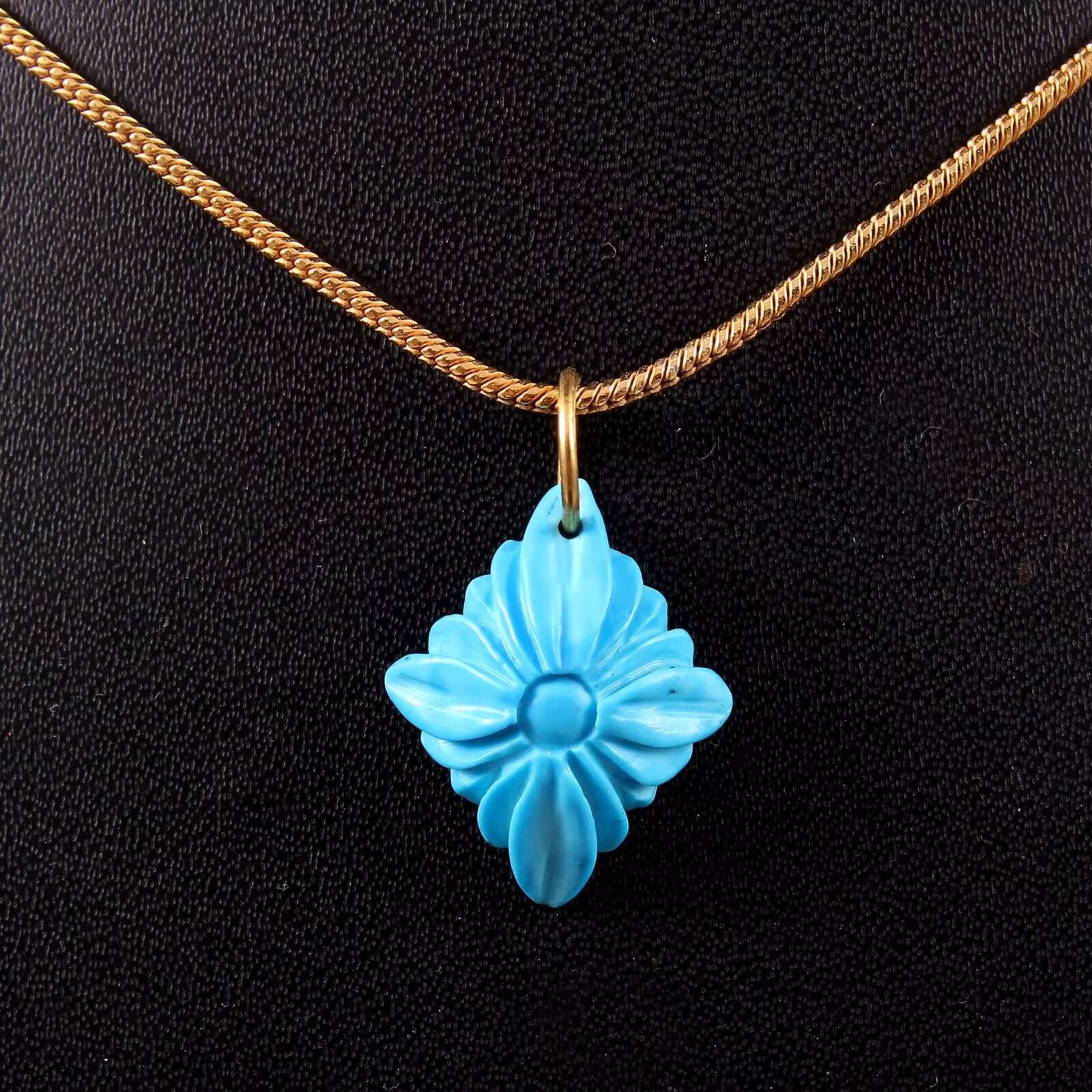 Pure sier pendant necklace, carved turquoise, gold-plated natural stone bulk product