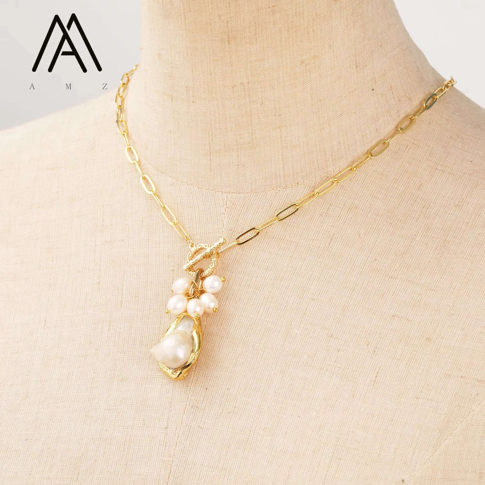 21 inch fashionable design natural pearl pendant necklace for women's accessories