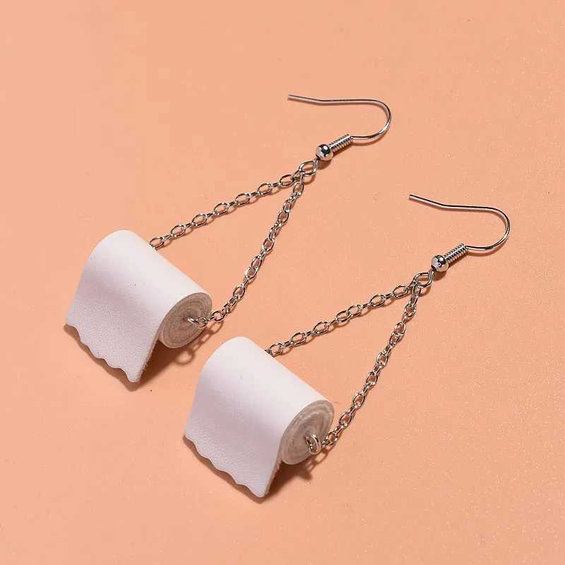 Womens Chic Design Dangle Earrings Creative Funny Simulation Toilet Paper Pendant Earring Female Personality Unusual Jewelry Y250510