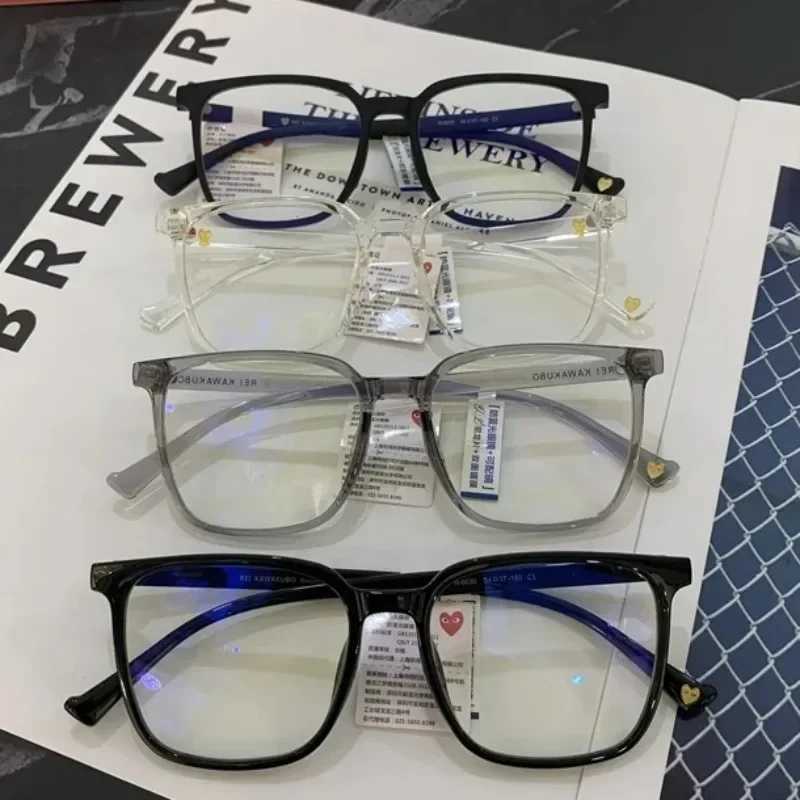 Fashion Anti Blue Light Glasses Men Computer Women Eyeglass Fashion Optical Plain Frame Spectacles Transparent Blocking Glasses W250513