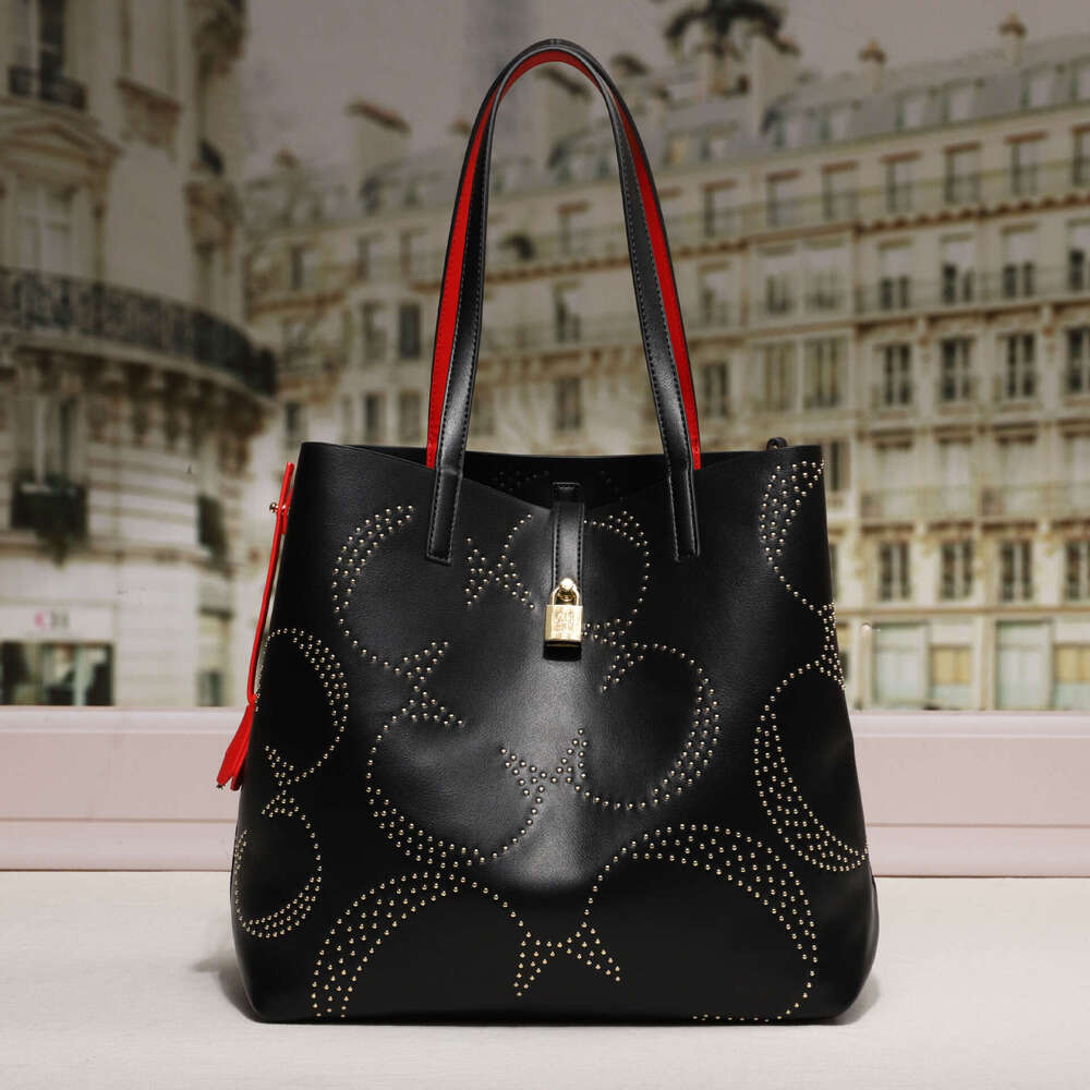 CHHC Fashion Classic Solid Color Women's New Bucket Large Capacity PU Material Business Party Shoulder Bag