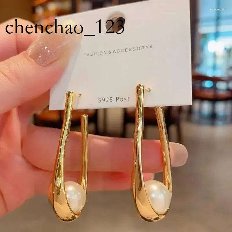 Dangle Earrings Fashion Stainless Steel Freshwater Pearl Women's Designer Gold-plated Ladies