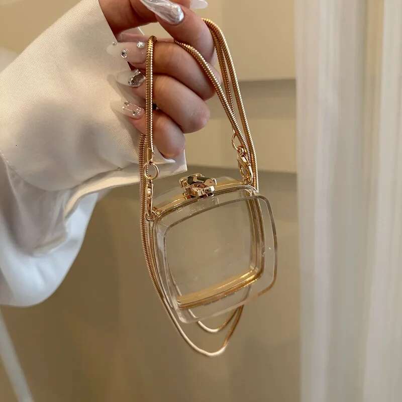 Shaped Women's Love Chain Diagonal Straddle Gold Lock Buckle Transparent Shoulder 2025 Summer New Crossbody Bag