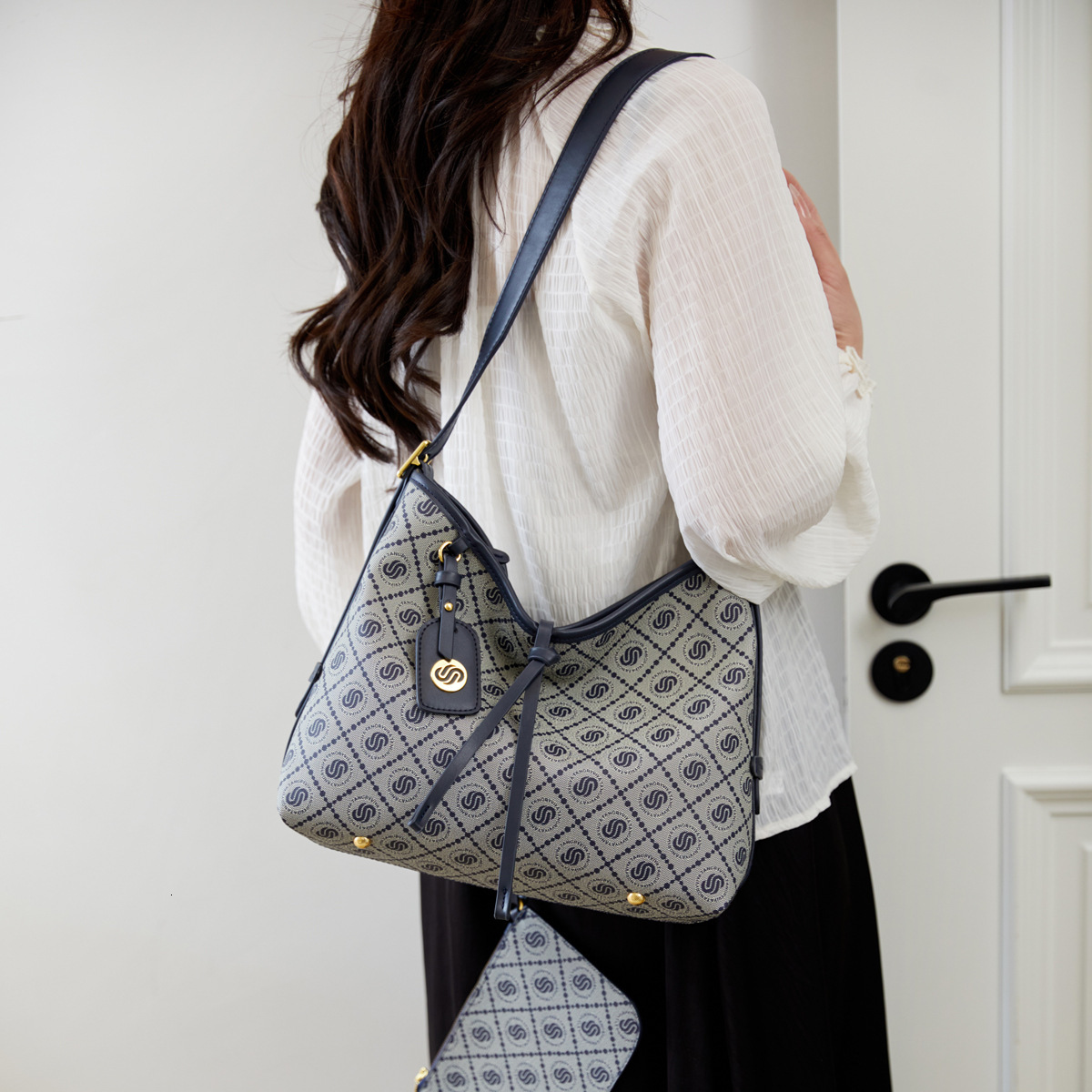 High Quality New Free Delivery Designer Bag Crossbody Fashionable High-end Commuting New Large Capacity Mother And Child Bag Comparison Printed Should