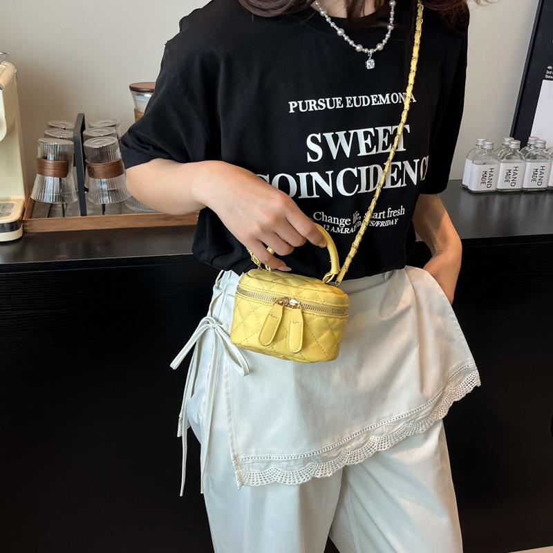 Summer new mini women's 2025 diamond grid chain key handbag stylish versatile crossbody bag