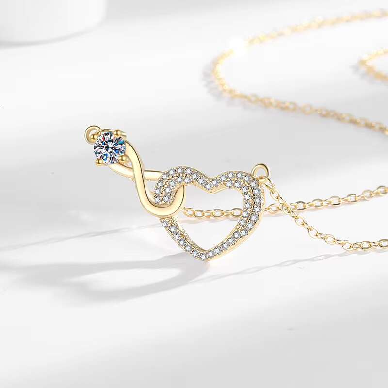 Women's fashion with infinite love, light heart-shaped collarbone pendant necklace