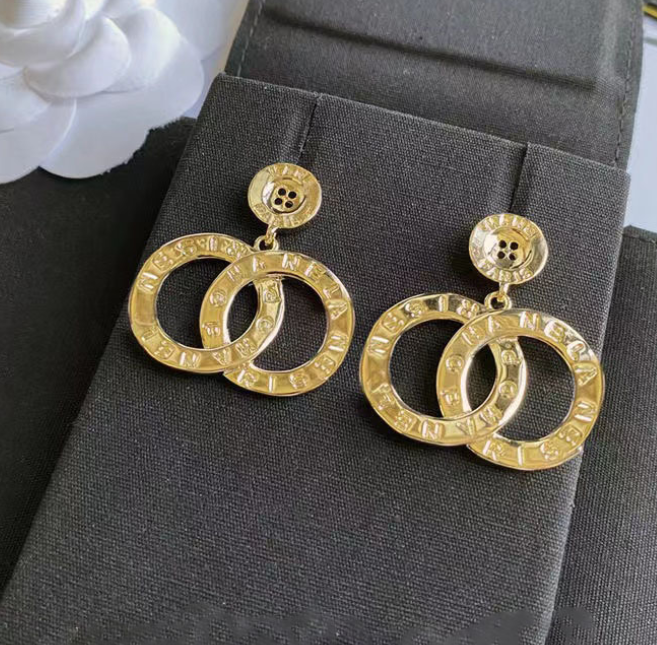 Designer Earrings Brand Letters Gold Plated Fashion Women Diamond Insert Earring Wedding Party Jewerlry 20 Style