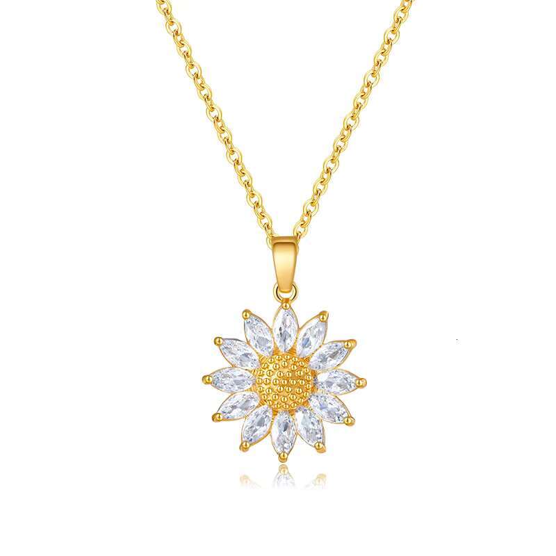 Autumn and winter new women's temperament necklace creative floral pendant design collarbone chain plating