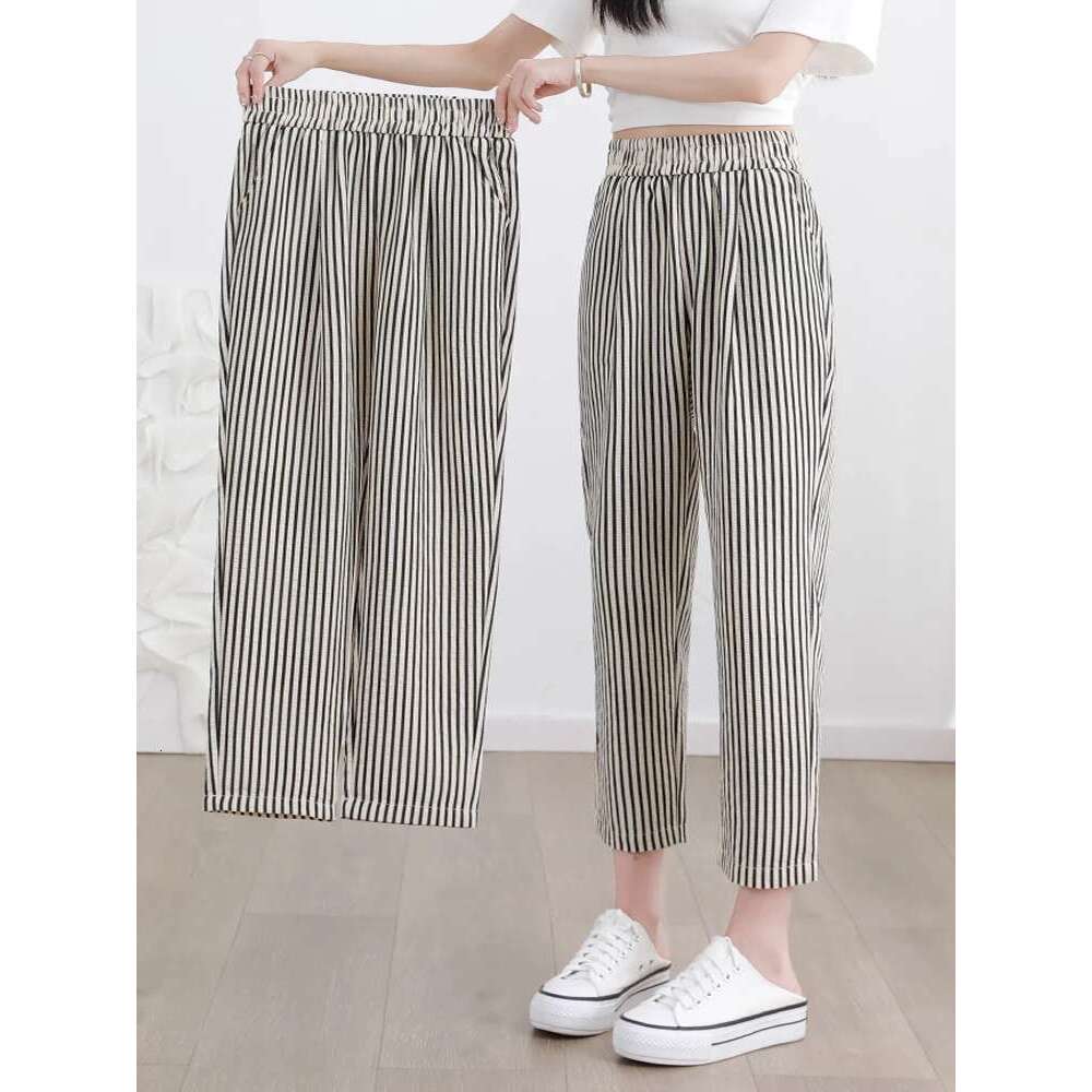 Women's Vertical Striped Comfortable Breathable Elastic Waist Belted Daily Wear Casual Tapered Crop Pants With Pockets