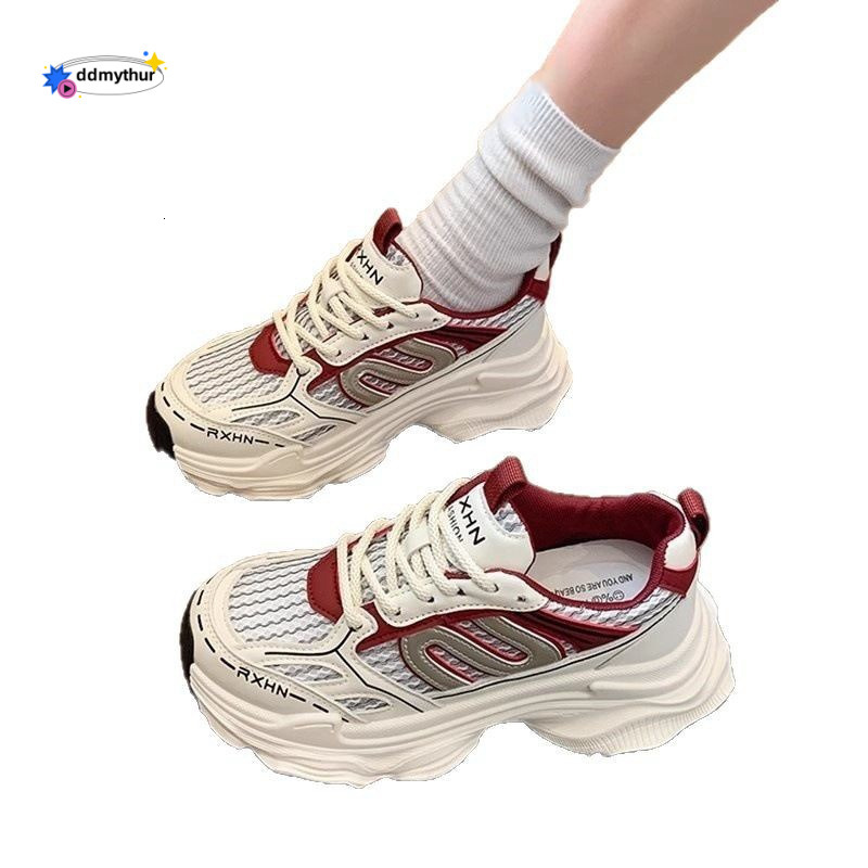 Dad's women's 2025 new spring/summer versatile white shoes, height increasing thick soled explosive street casual sports shoes ddmythur