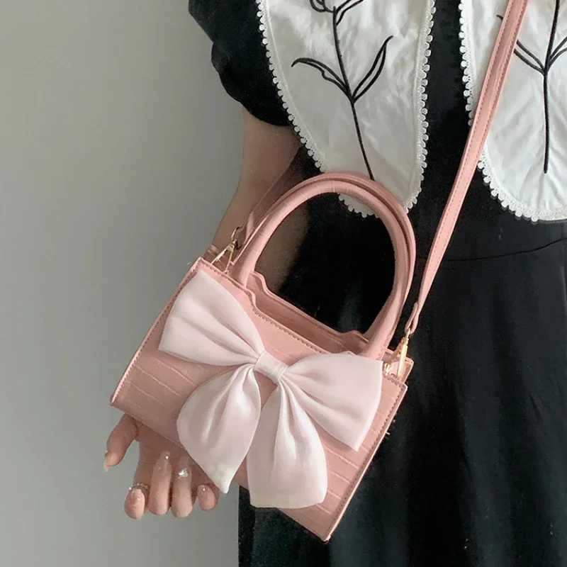 Fi Womens Cluh Purse Handbags Summer Pink Bowknot Female Underarm Bags Sweet Girls Small Square Shoulder Messenger Bag XJ250605