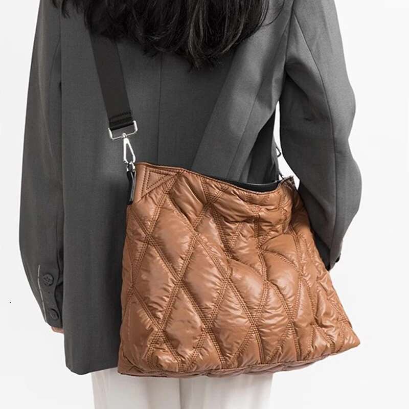 Fashion Lingge Quilted Puffer Tote Designer Padded Women Handbags Casual Nylon Shoulder Crossbody Bags Large Capacity Bag