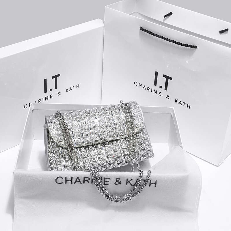 Xiaoxiang Fengshui Chain Small Square for Women s New High end Style Diamond Inlaid Mobile Phone Showcase Underarm Bag