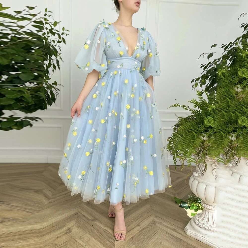 Deep V-Neck Tulle Midi Half Puff Sleeves Embroidered Lace Prom Gowns Tea-Length Wedding Party Dresses Customized