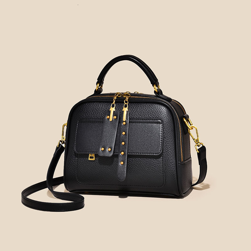 High Quality New Free Delivery Designer Bag Crossbody 2025 New Casual Women's Contrasting Texture Pillow Style Handbag Large Capacity Commuting S