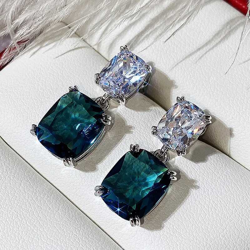 Huitan Blue/White Cubic Zirconia Dangle Earrings Brilliant Womens Accessories Silver Color Luxury Fashion Wedding Party Jewelry Y250510
