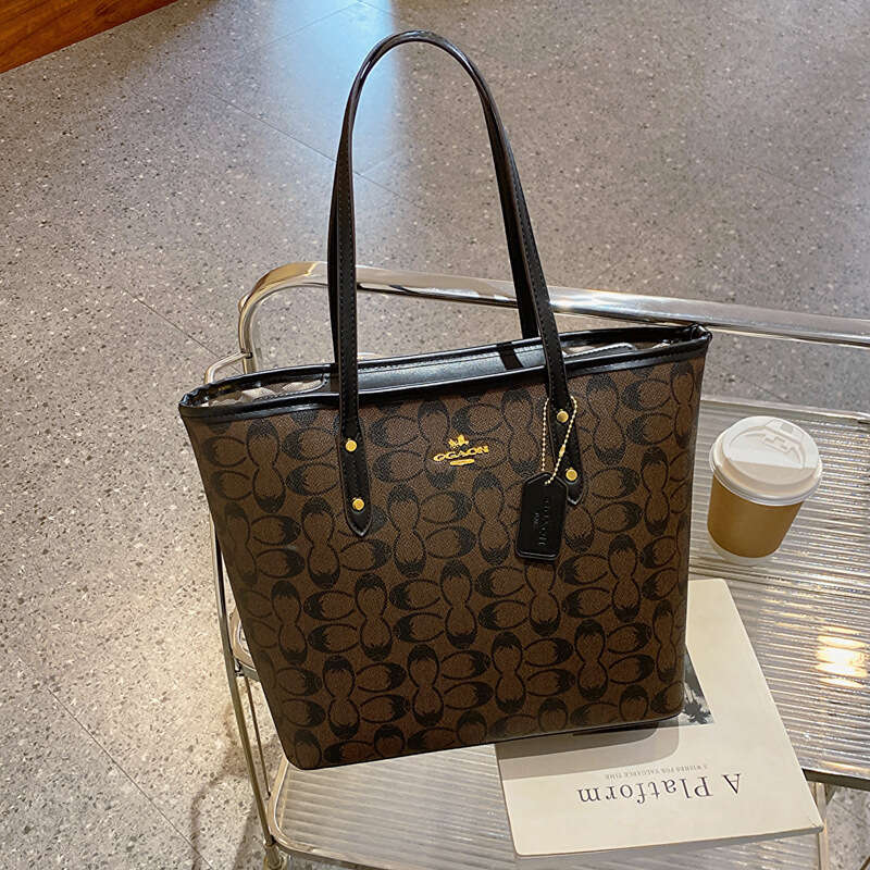 2025 Autumn/Winter New Handheld Large Capacity Tote One Shoulder Versatile Fashion Printed Shopping Style Women's Bag Travel