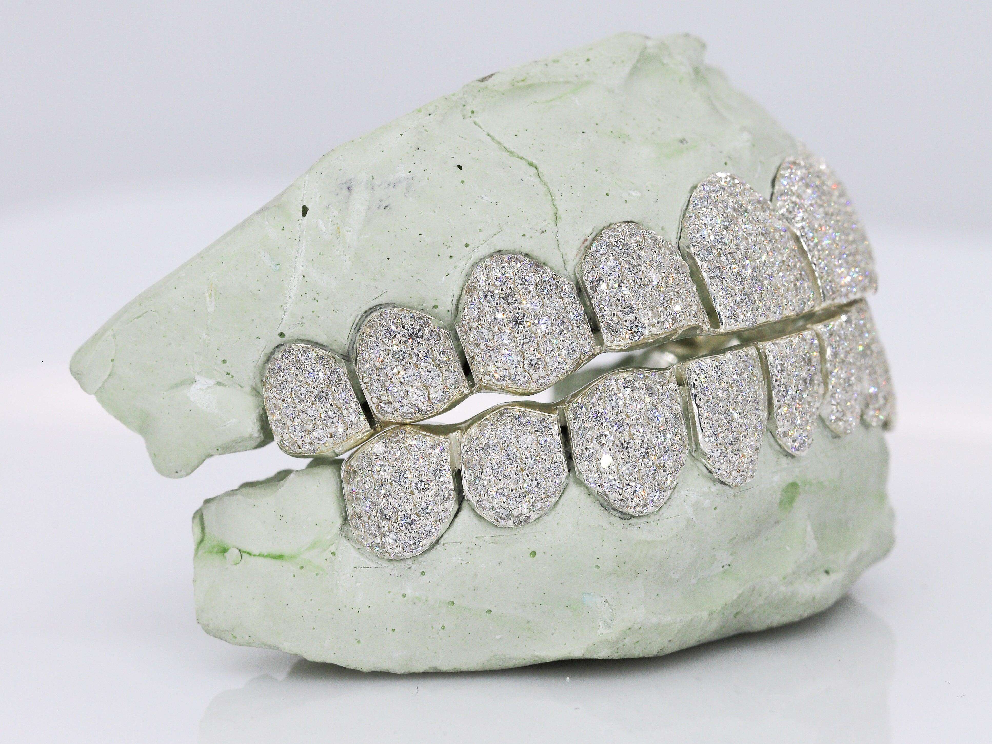 Custom Moissanite Grillz Iced Out Teeth for Men and Women Hip Hop Diamond Cut Top Bottom Gold Silver Tooth Caps