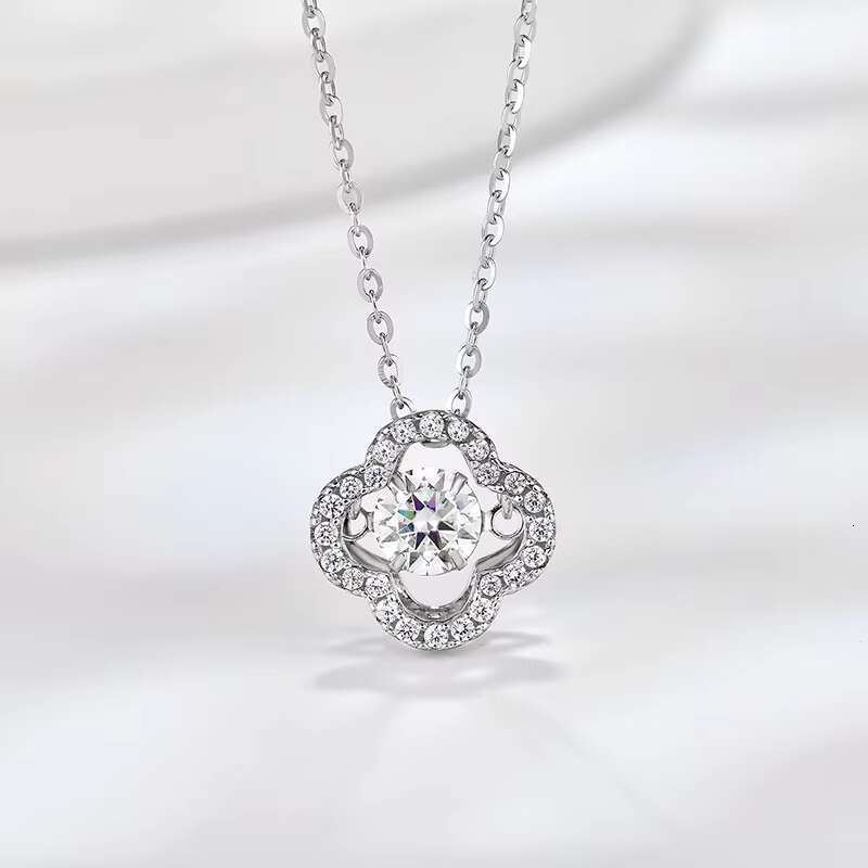 Ladies' Moissanite pendant necklace