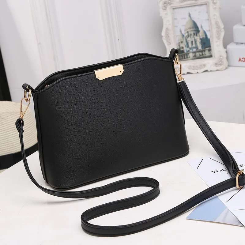 REPRCLA New Candy Color Women Messenger Casual Shell Shoulder Crossbody Bags Fashion Handbags Ladies Party Bag