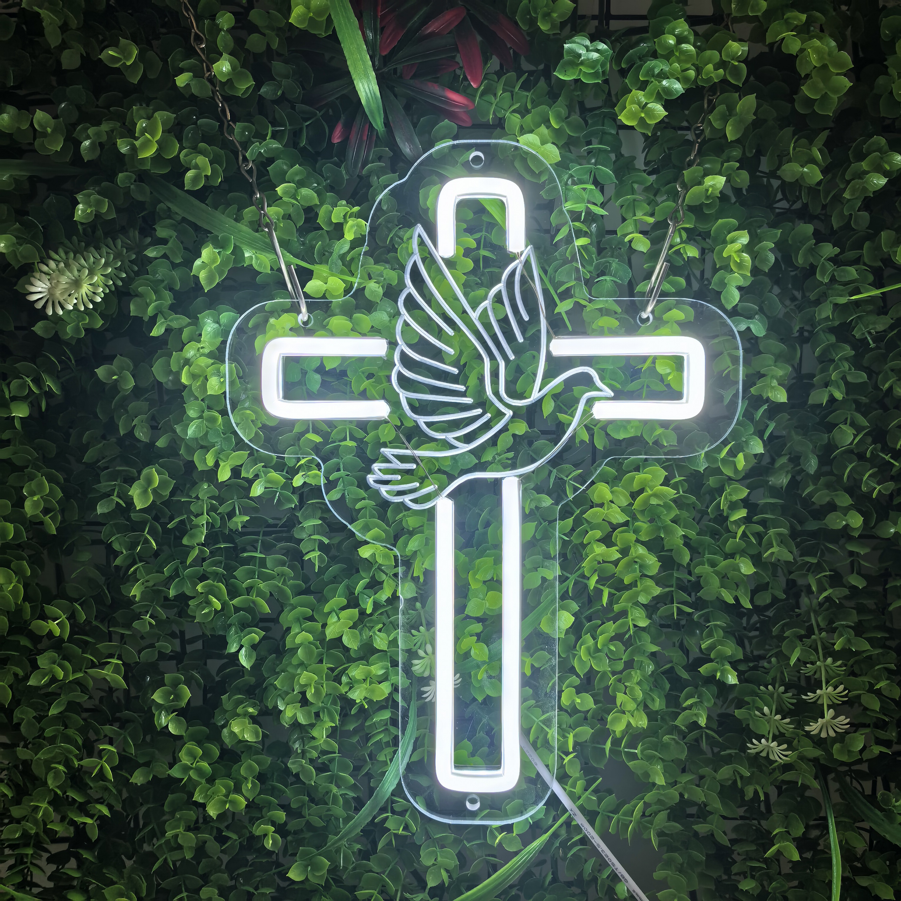 Jesus Cross Neon Sign for Wall Decor,USB Powered LED Neon Light Signs for Bedroom,Christian Decor,Religious Room,Kid Birthday Party