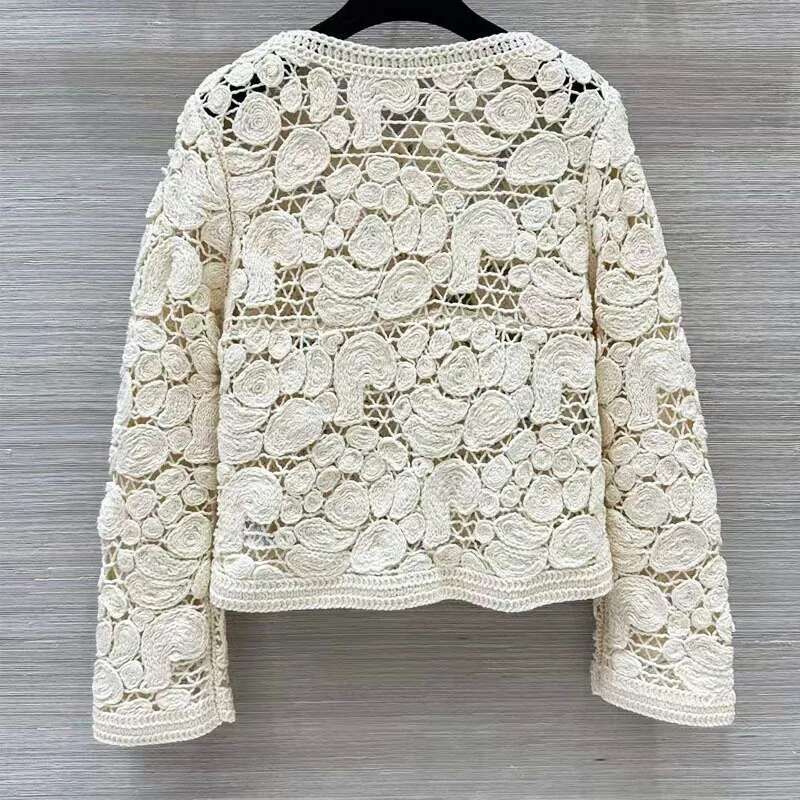 New Autumn Winter Knitted Cardigan Coats High Quality Women Crochet Knitting Long Sleeve Casual Beige Sweater Cardigans Top
