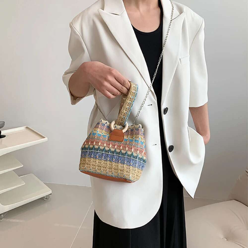 Colorful Straw Fashion Hand-Woven Mini Bucket Women Chain Sling Purses Female Crossbody Summer Tote Hobo Bag