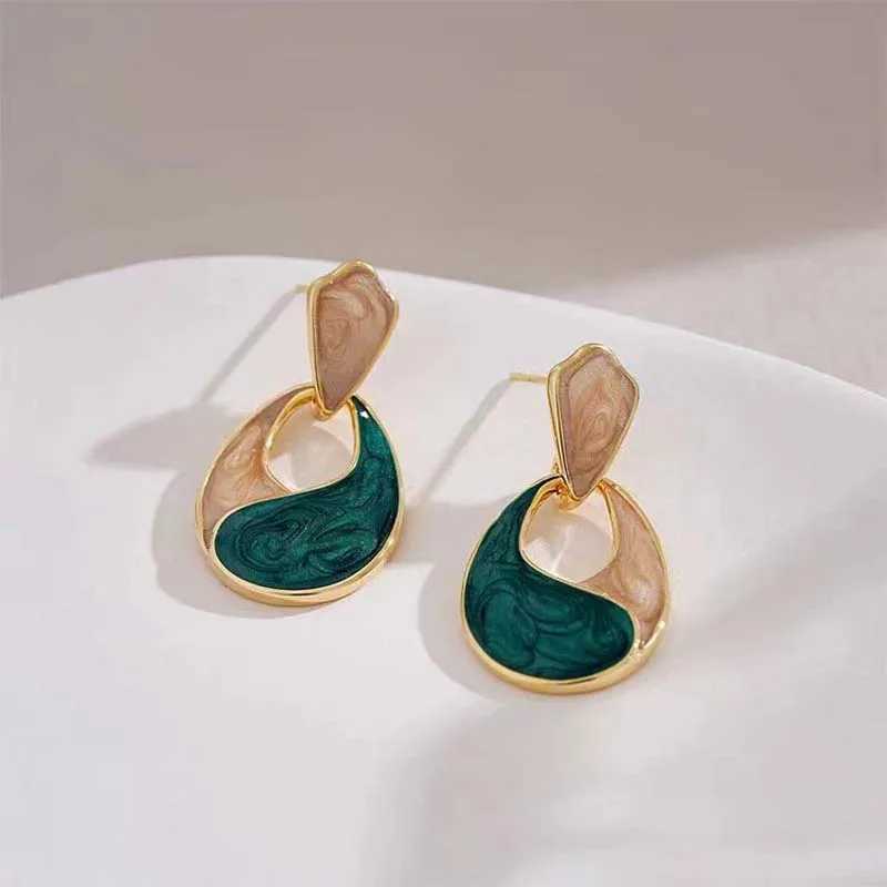 Vintage Blue Enamel Water-Drop Dangle Earrings for Women Elegant Geometric Hollow Drop Earring Wedding Party Jewelry Accessories Y250510