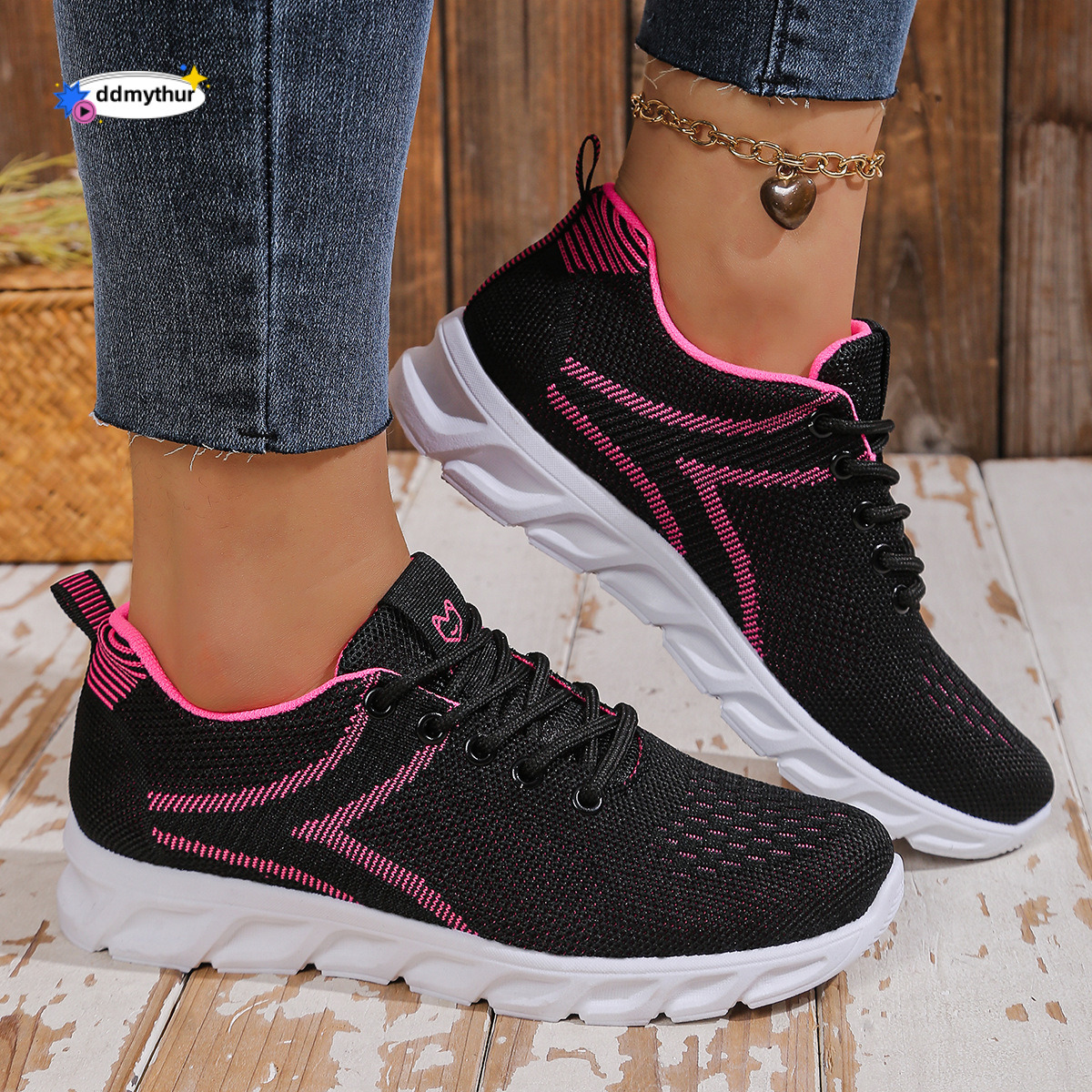 Shoes for women in summer, breathable, soft soled, middle-aged mom's cloth shoes, plus size women's shoes ddmythur
