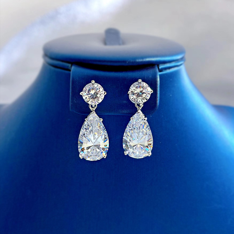 Choucong Brand New Dangle Earrings Luxury Jewelry Real 100% 925 Sterling Silver Large Lab White Moissanite Diamond Water Drop Lady Party Women Earring