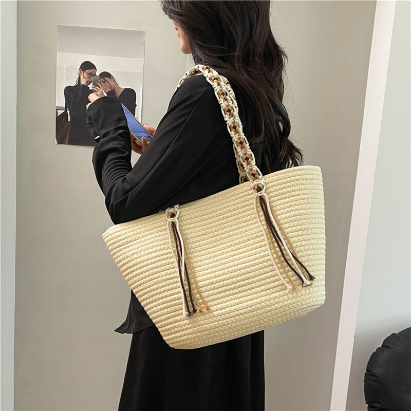 25 year summer new tote large capacity, fashionable versatile woven bag, vacation style, lazy and simple shoulder bag for women