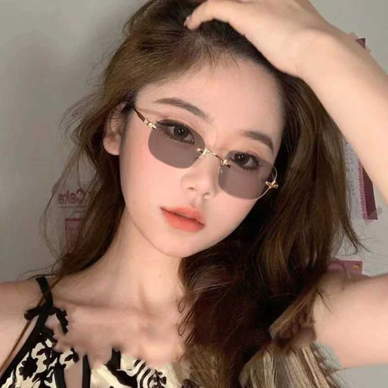Fashion Rectangular Womens Photochromic Myopia Glasses Unisex Rimless Minus Diopter Eyeglasses Trendy UV Shades Sunglasses W250513