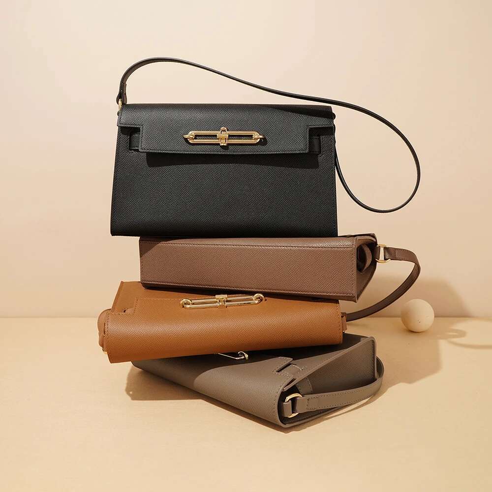 Split Leather Crossbody 2024 Versatile Classic Ladies Handbag Stylish Fashion One Shoulder Cross Body Bag