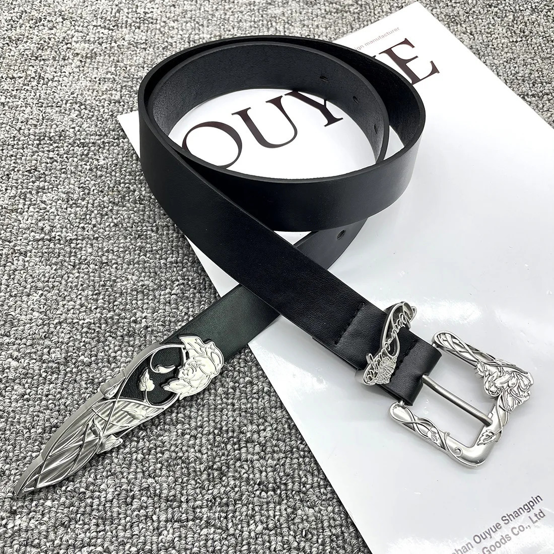 Fashionable gothic punk hip-hop rock style jeans Y2K belt PU leather womens belt retro carved needle buckle men 250512