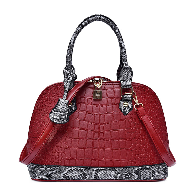 Designer Pack Women S Autumn And Winter New Fashion Crossbody Handbag Snake Skin Shell Bag Free Shipping