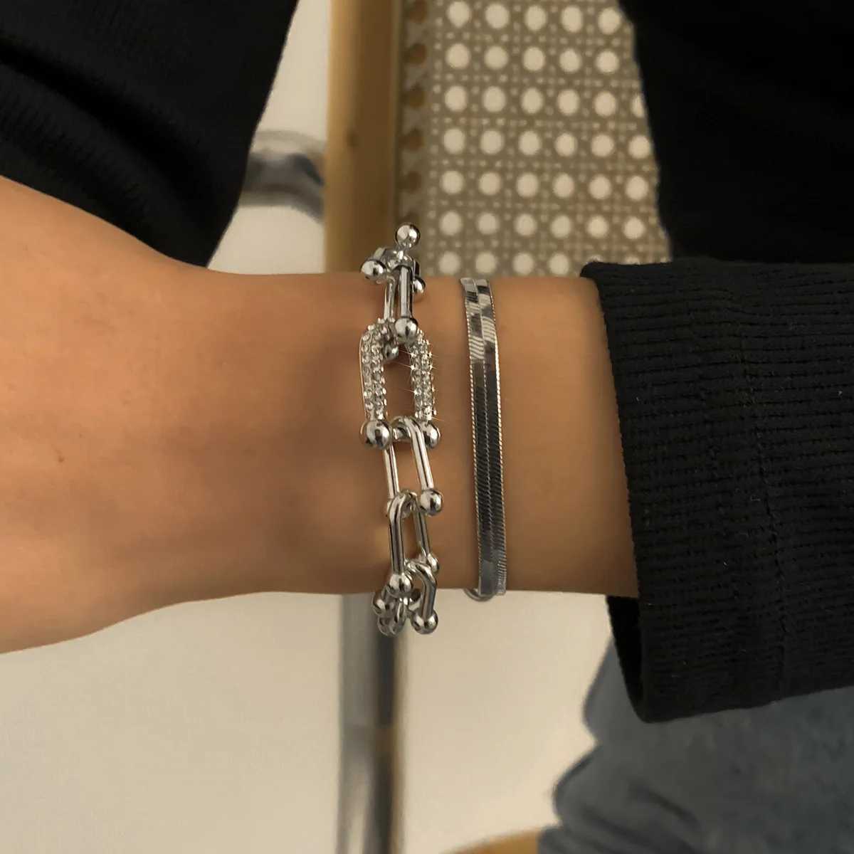 2Pcs/Set Fashion Statement Trendy Bracelet Stacking Sparkling U Link Crystal Bracelet Jewelry Gift for WomenXJ250513