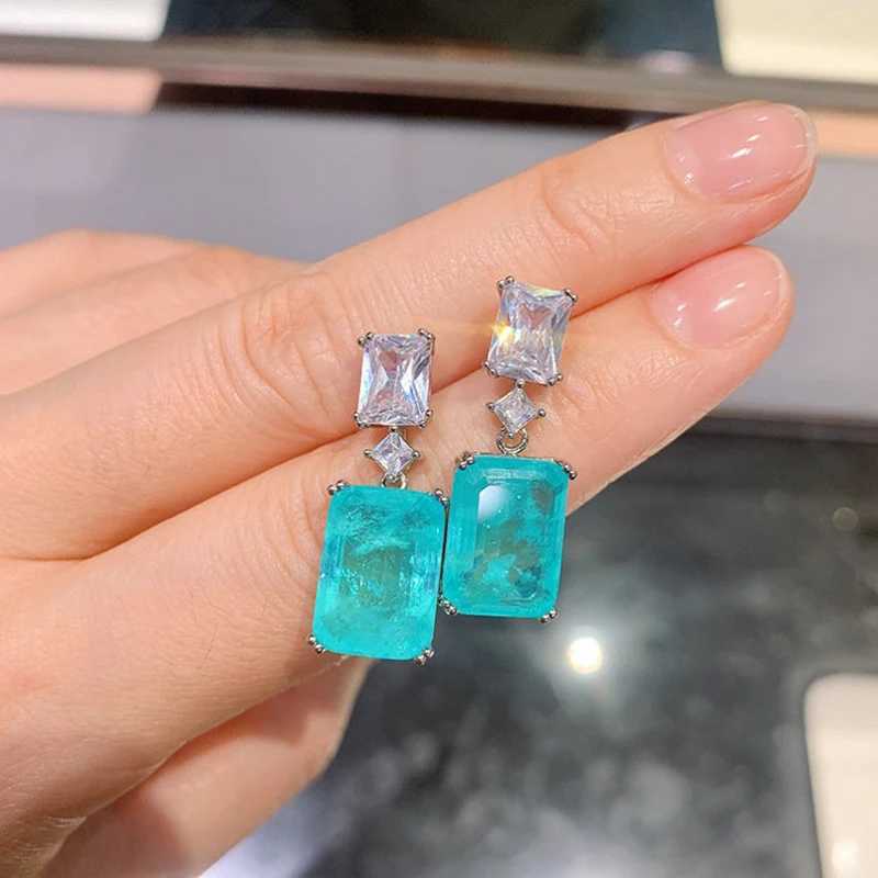 Huitan Elegant Blue Stone Dangle Earrings Womens Wedding Party Ear Accessories Anniversary Gift New Trendy Luxury Jewelry Bulk Y250510