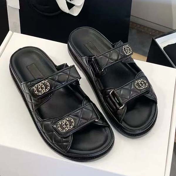 Designer Slide Sandals Womens Leather Fashionable Beach & Casual Sandals Summer Beach Slides, Comfortable Strap Sandals
