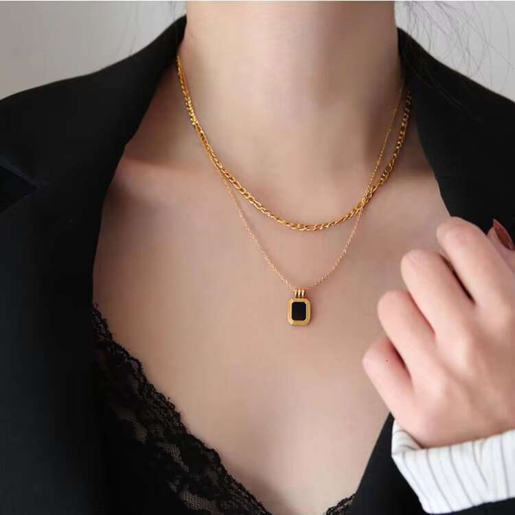 Fashion women's fantasy gold-plated necklace pendant, layered necklace, stainless steel