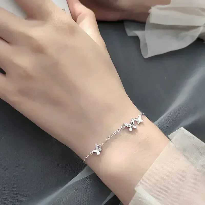925 Sterling Silver Diamond-Studded Butterfly Bracelet Womens Fashion Jewelry Temperament Flower Adjustable Bracelet XJ250707