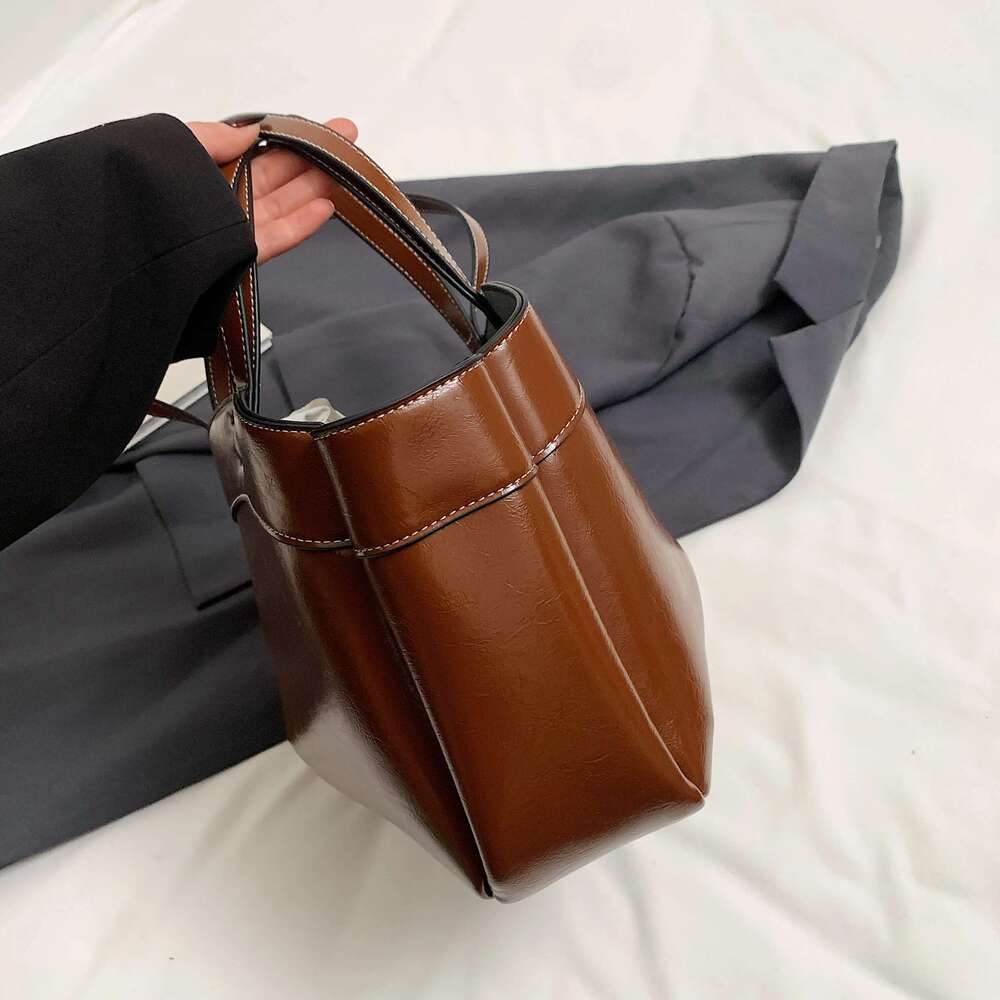 Retro Shiny Tote Large Capacity Upper Mother And Child Single Shoulder Handbag Shopping Bag