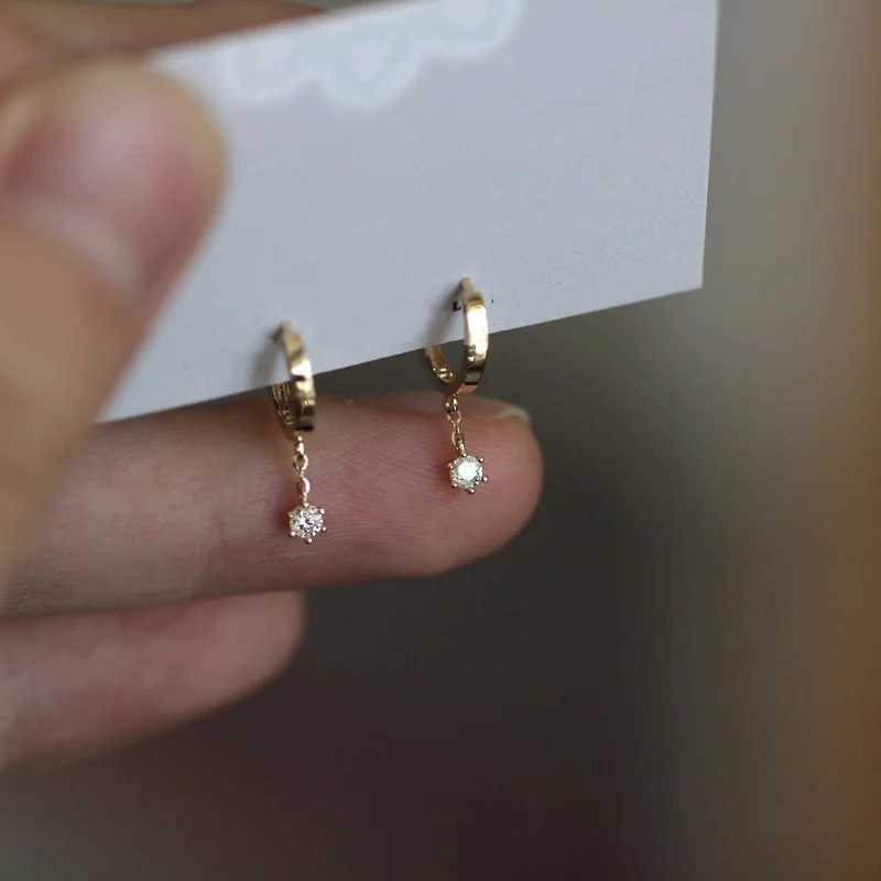 925 Silver Needle Simple Shiny Zircon Earrings Gold Plating Jewelry Crystal Stud Earrings Women Y250510
