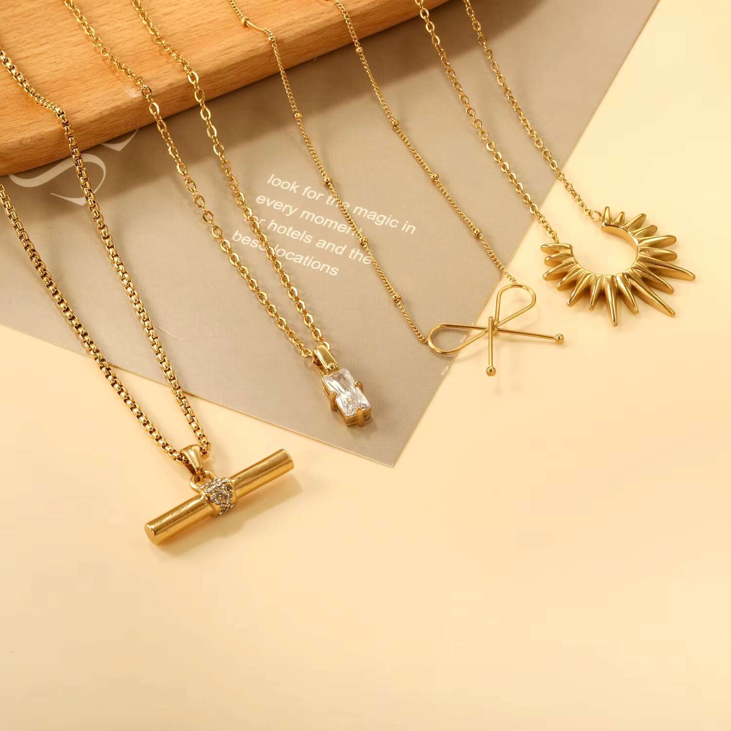 Fashionable waterproof matte stainless steel classic pendant necklace, personalized accessory, women's necklace