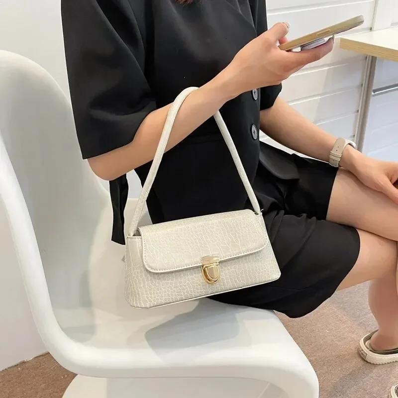 Pu Shoulder Bag Pattern Fashion Armrest Premium Hand feel Handbag French 250421