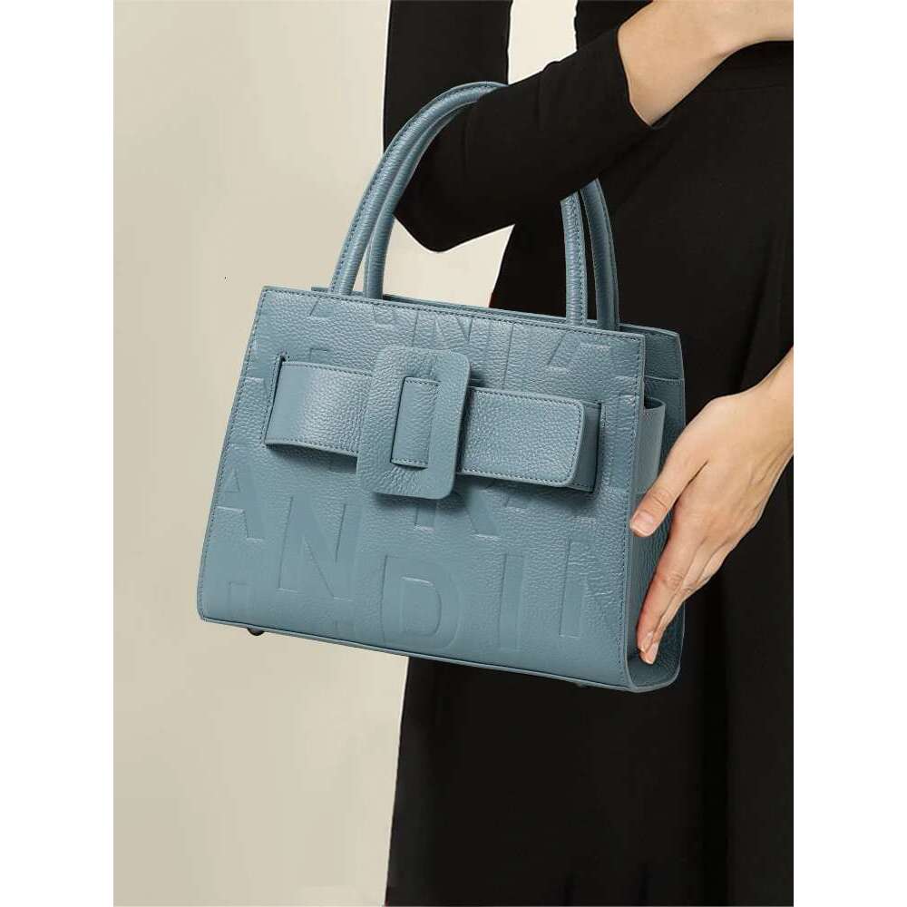 Fashionable Versatile Letter-Shaped Genuine Leather Crossbody and Shoulder Bag for Women