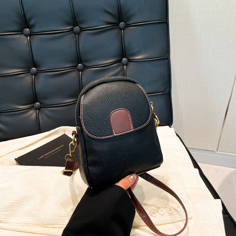 Free Delivery Designer Bag End Western Style For Women 2025 New Versatile Crossbody Super Popular Small Square Mobile Phone Luxury Bag