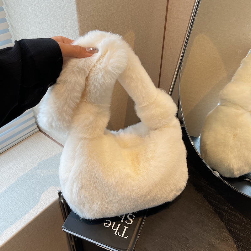 New Fashion Trendy Women's Plush Cross Cute Handheld Shoulder Bag Can Hold Mobile Phone